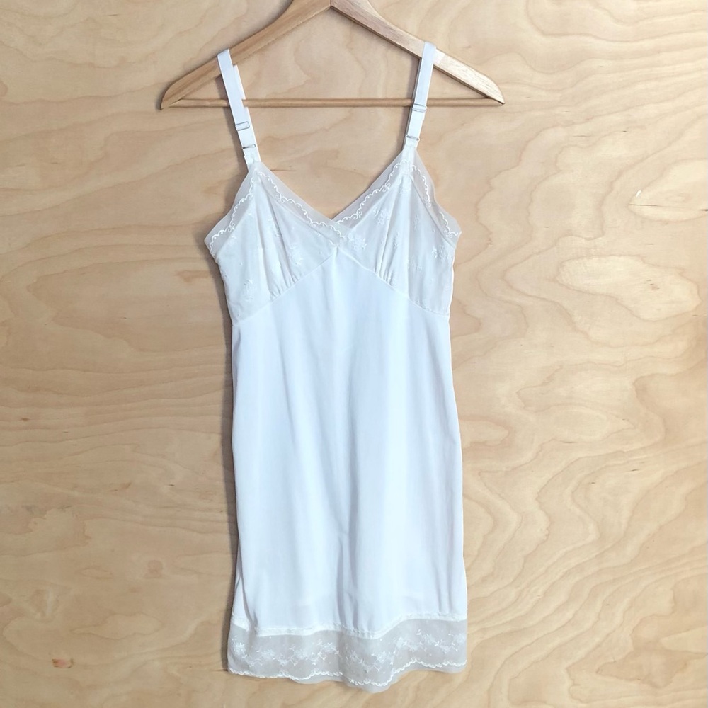 VTG Aristocraft Intimate Lace Mesh Slip Dress Beige 100% Nylon Women Sz 32.